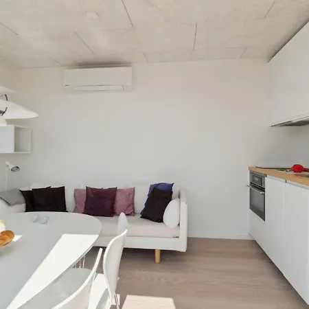 1 Bedroom Beautiful In * Knebel